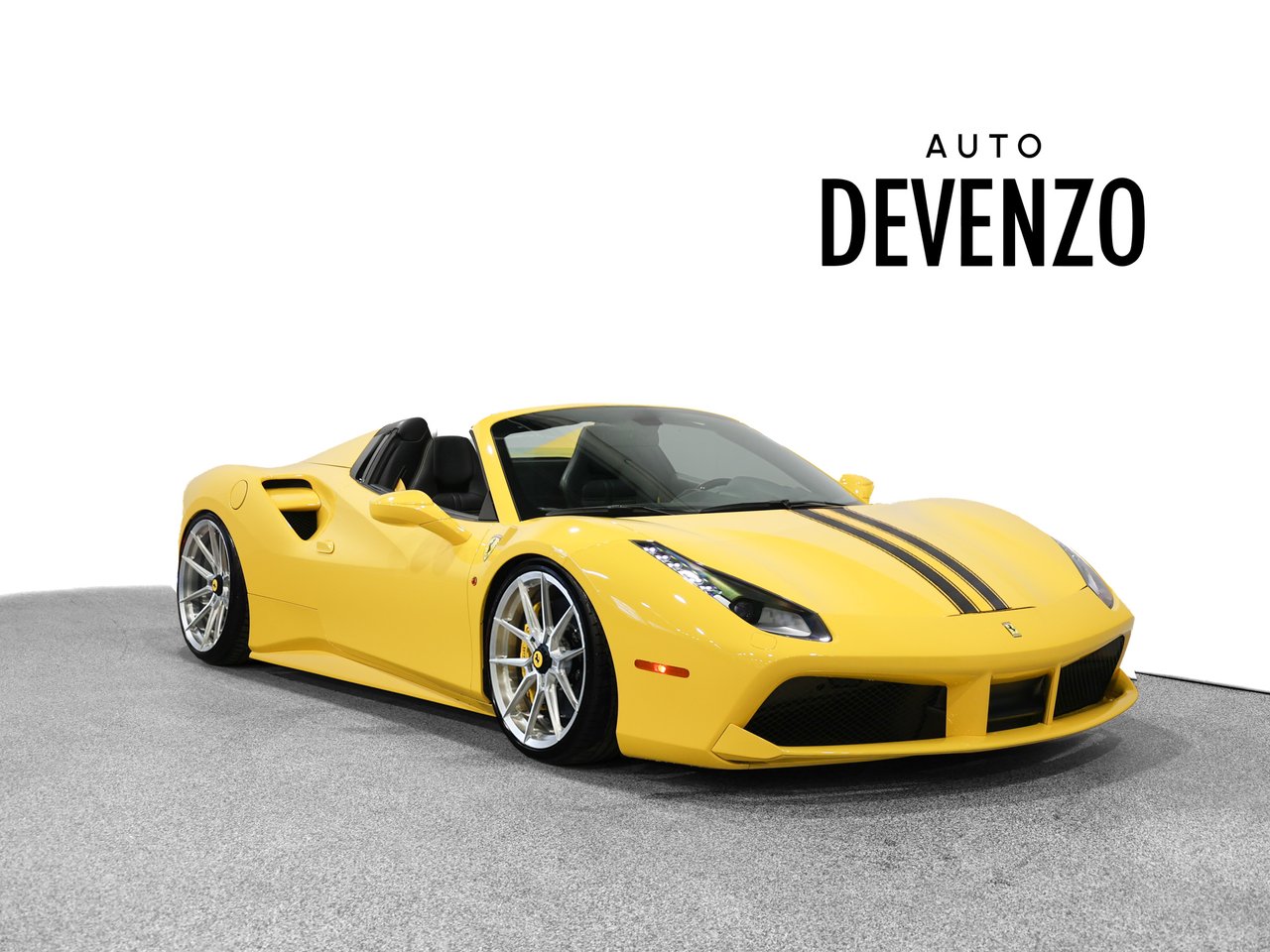 Ferrari 488 2017 Jaune Saint-Eustache - photo #1