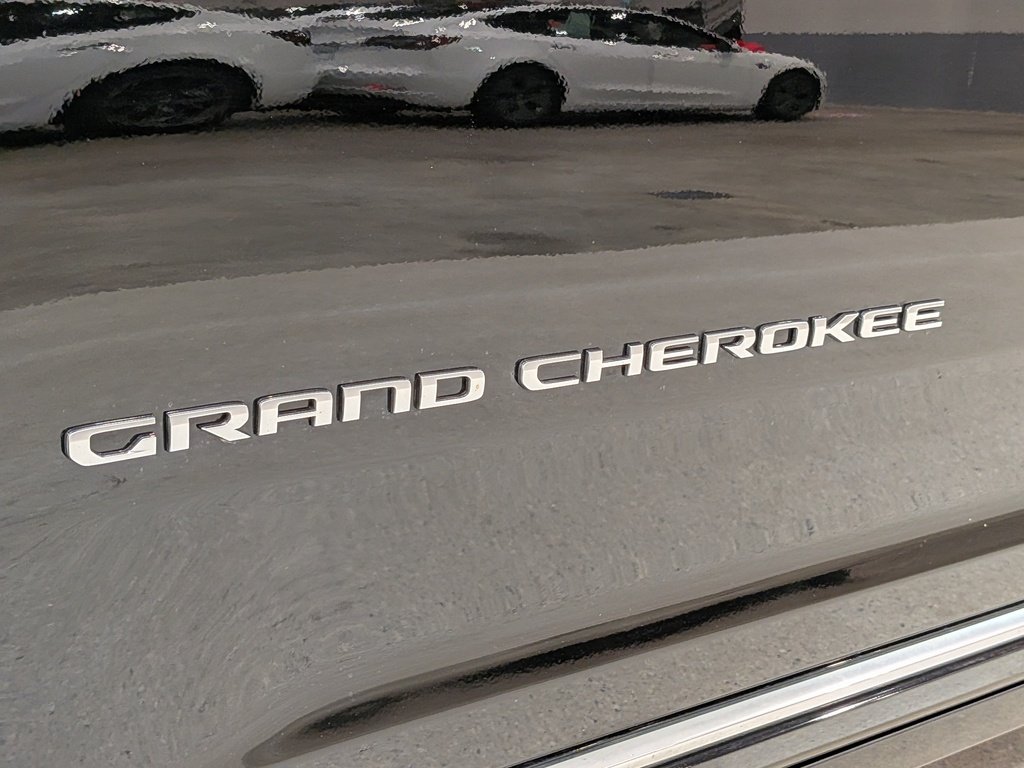 2022 Jeep Grand Cherokee L Summit 4x4 Black Val-David - photo #41