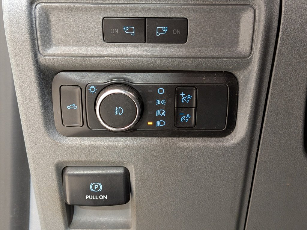 2022 Ford F-150 XLT 4WD SuperCab 6.5' Box Black Val-David - photo #32