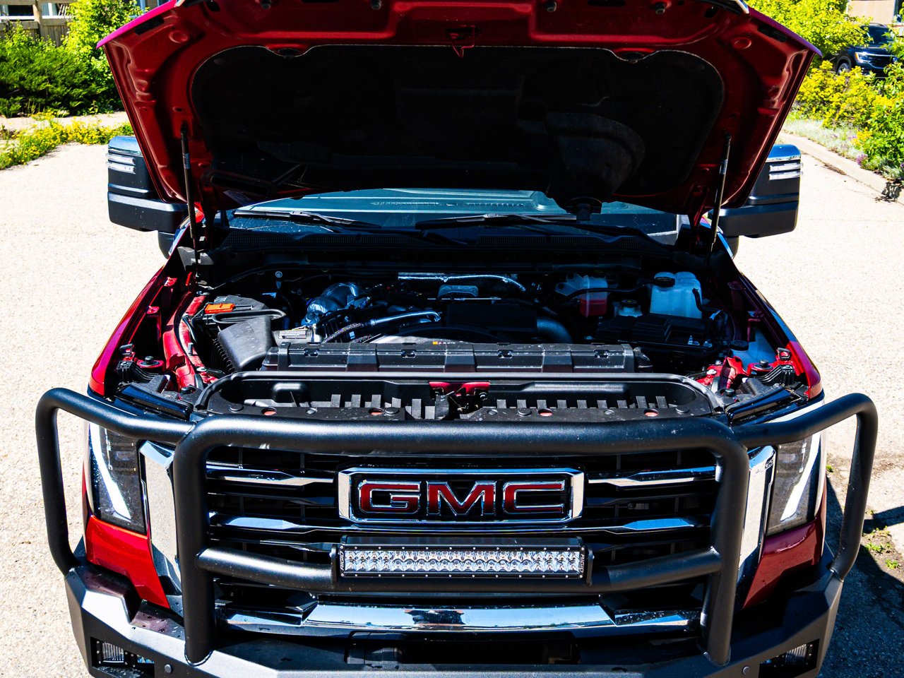 2025 GMC Sierra 3500HD 4WD Crew Cab 159 SLT Red Sherwood Park - photo #8