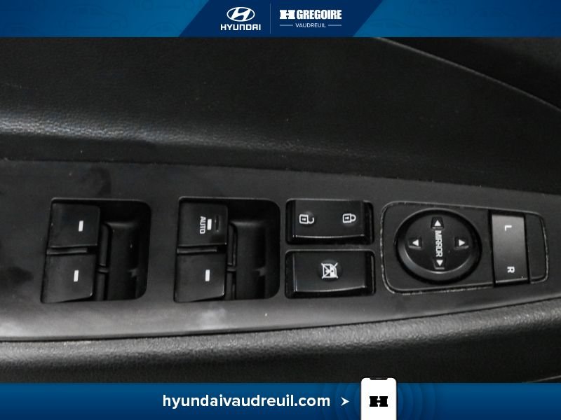 2021 Hyundai Tucson Blue Laval - photo #16