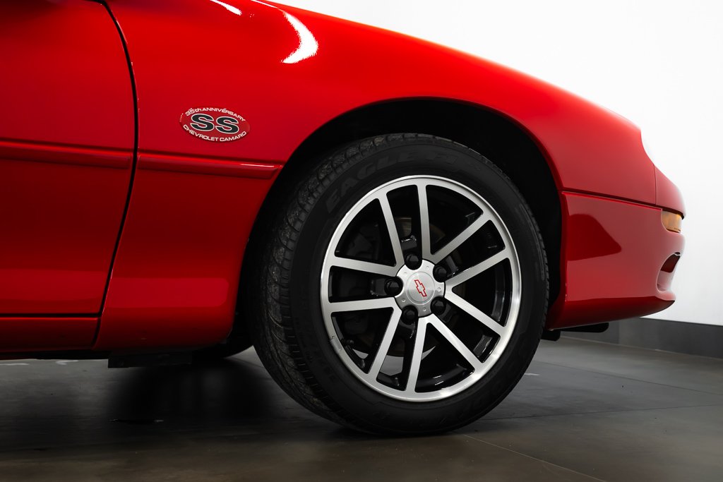 2002 Chevrolet Camaro SS PRIX EN USD *CAR IN MILES * Red Montreal - photo #8