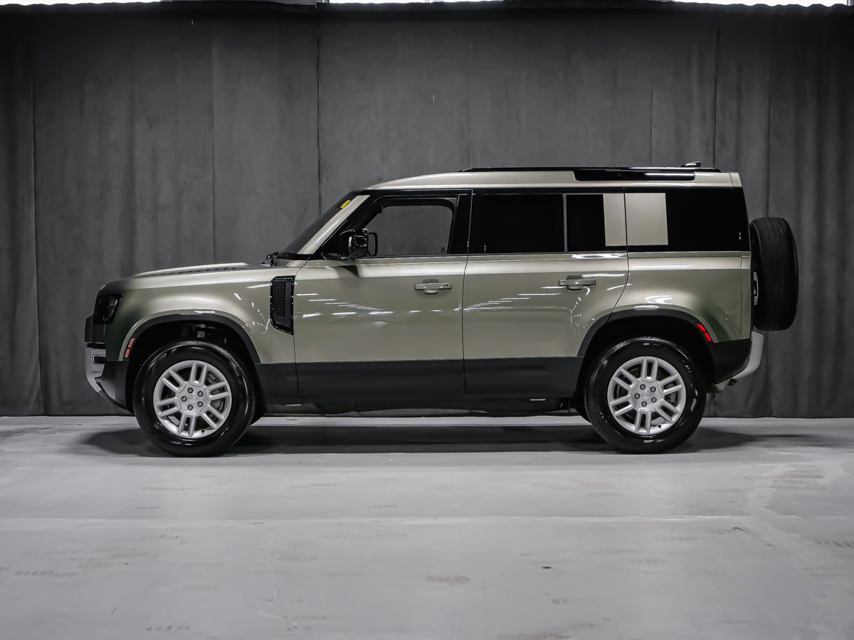 Land Rover Defender S 2025 Vert Montréal - photo #2