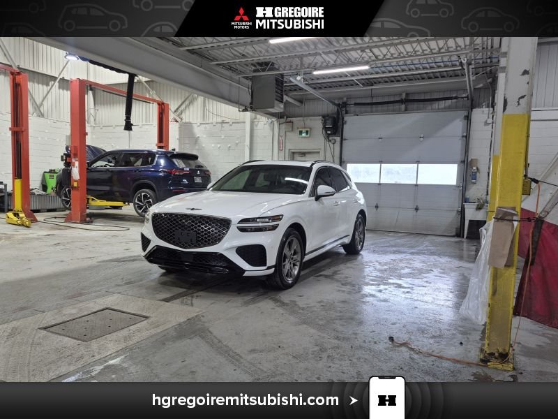 2022 Genesis GV70 2022 White