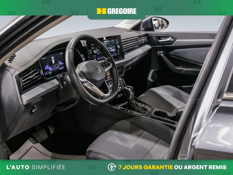 2025 Volkswagen Jetta Grey Laval - photo #8