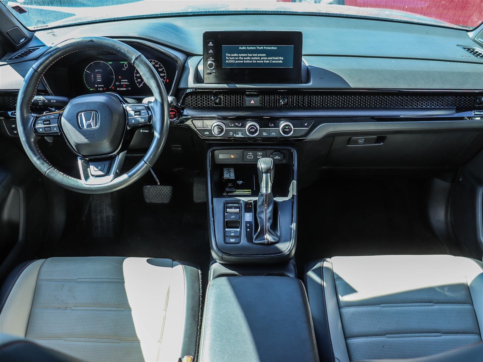 Honda CR-V hybride Touring 2024 Black Ottawa & Gatineau - photo #13