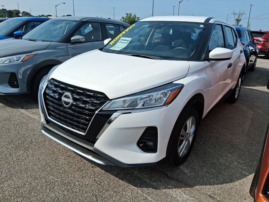 2021 Nissan Kicks S TA 2021 White
