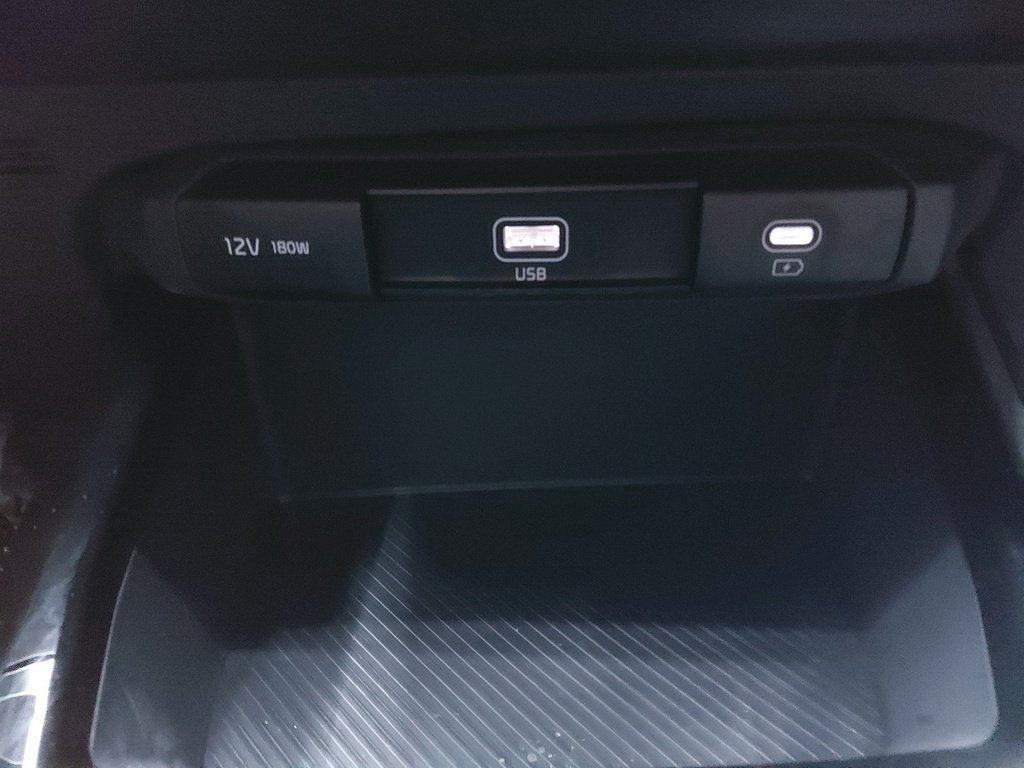 KIA Niro 2026 Blanc neige nacré Blainville - photo #23