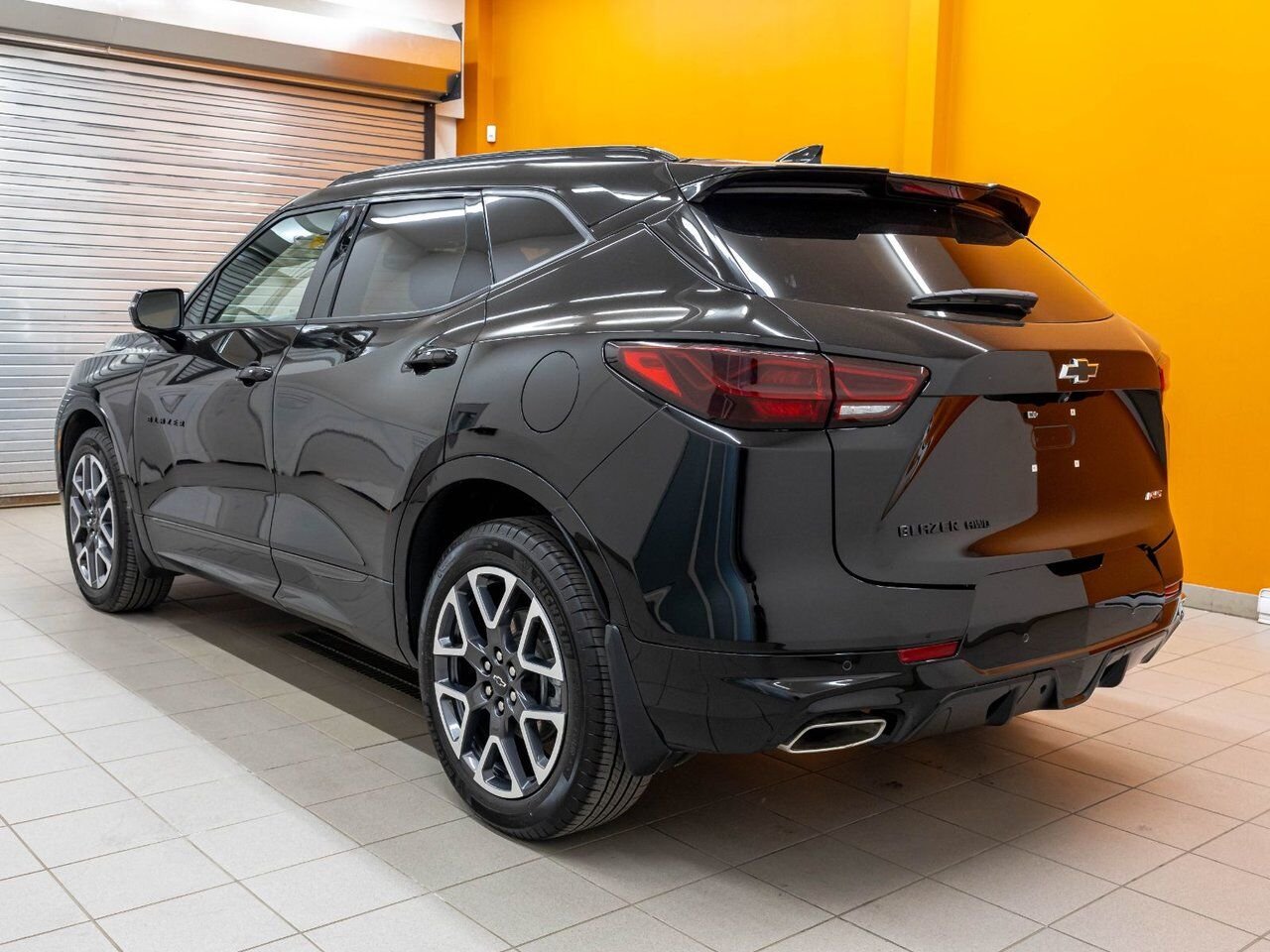 Chevrolet Blazer RS AWD *TOIT NAV CUIR SIÈGES CHAUF BOSE HAYON ELEC 2025 Noir Saint-Jérôme - photo #5