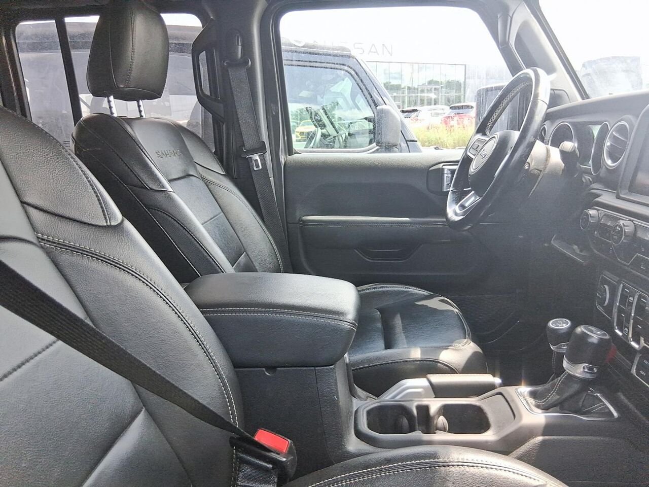 Jeep Wrangler 4xe SAHARA UNLIMITED 2022 Gris Québec - photo #2