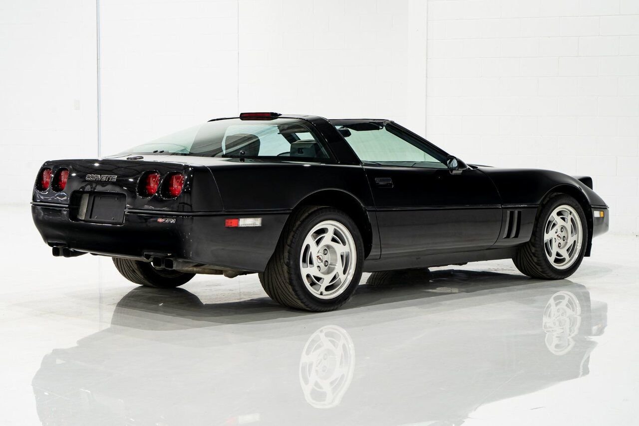 1990 Chevrolet Corvette ZR1 | PRIX EN USD Black Montreal - photo #21