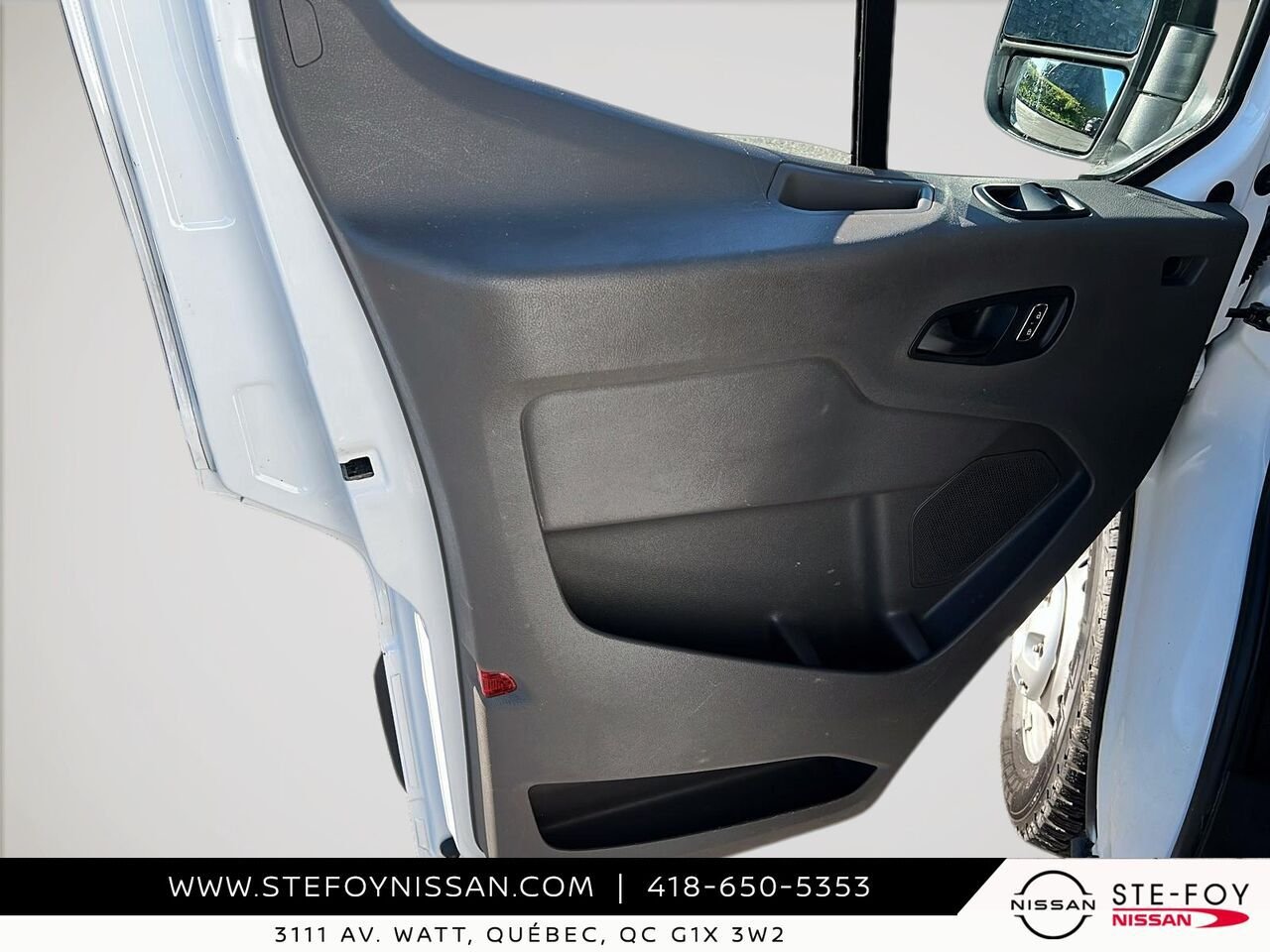 2024 Ford Transit T-250 TI toit moyen White Ste-Foy - photo #10