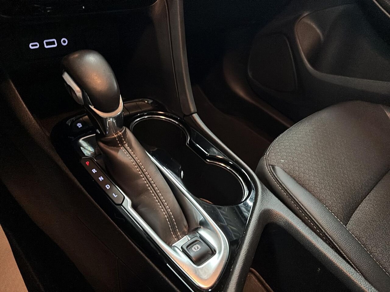 2022 BUICK ENCORE GX SELECT SELECT AWD White Saint-Hyacinthe - photo #13