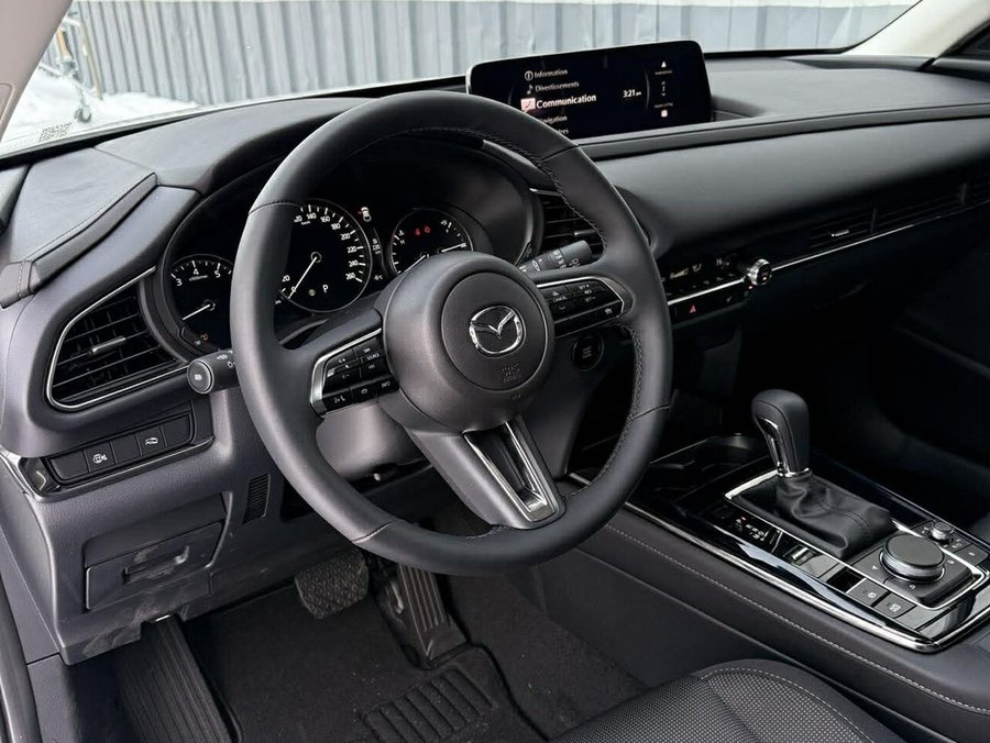 2025 Mazda CX-30 Gs, awd, sièges, volant et rétroviseurs chauffants Aero Grey Metallic