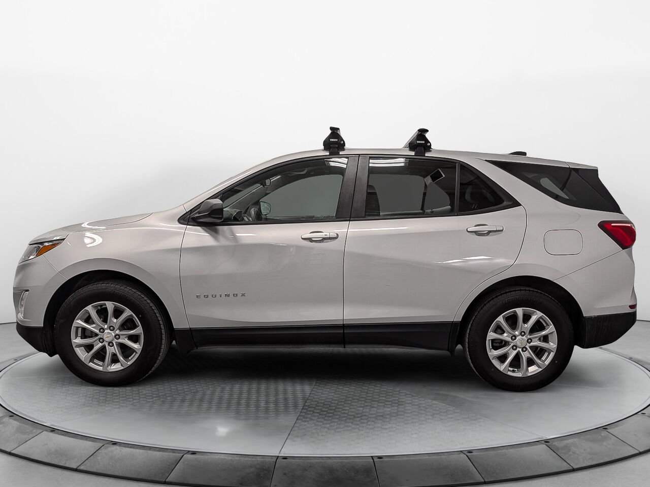 CHEVROLET Equinox LS AWD 2021 Gris Sherbrooke - photo #1