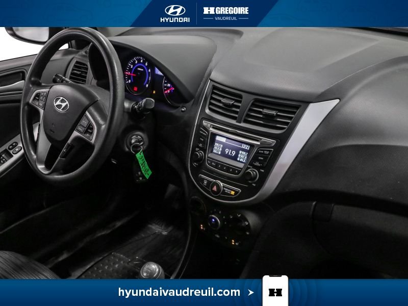 Hyundai Accent 2016 Noir Saint-Eustache - photo #27