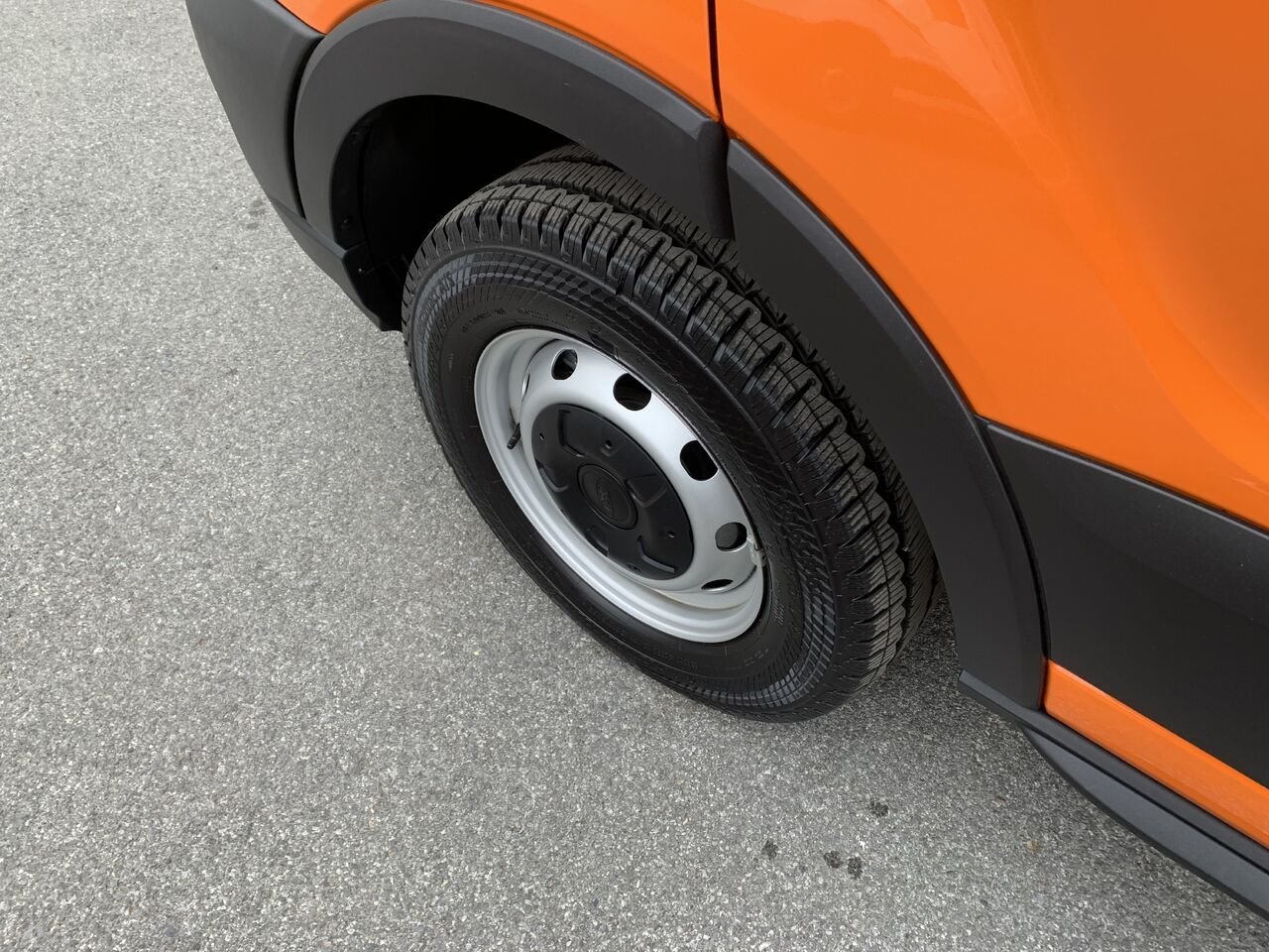2025 Ford Transit fourgon utilitaire Orange Châteauguay - photo #12