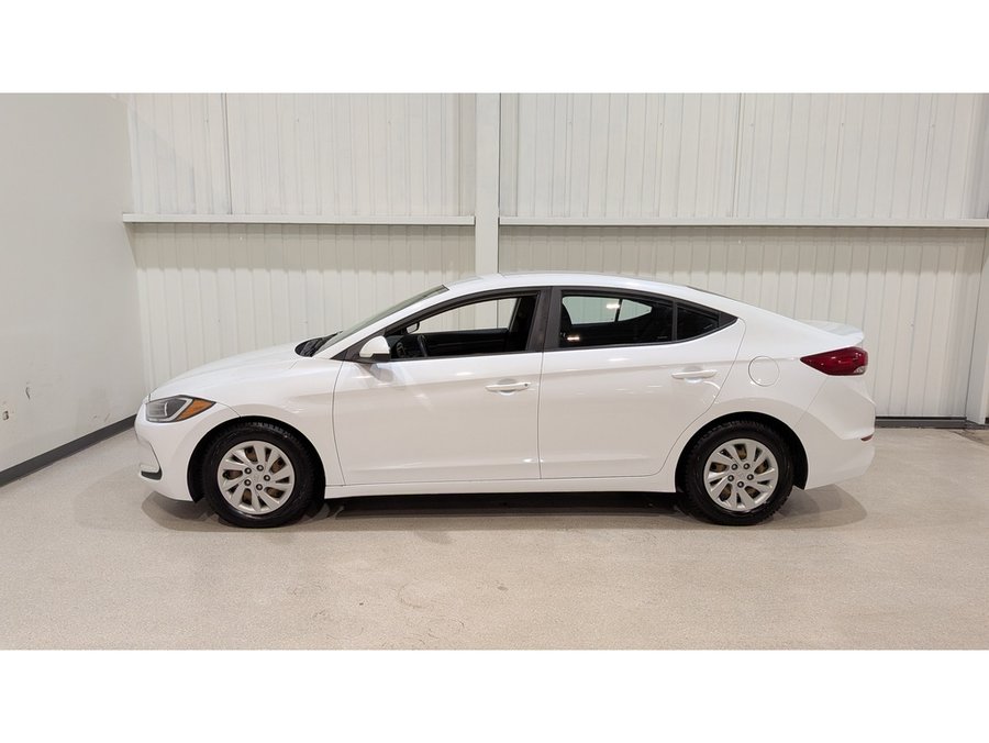 2018 Hyundai Elantra 2018 White