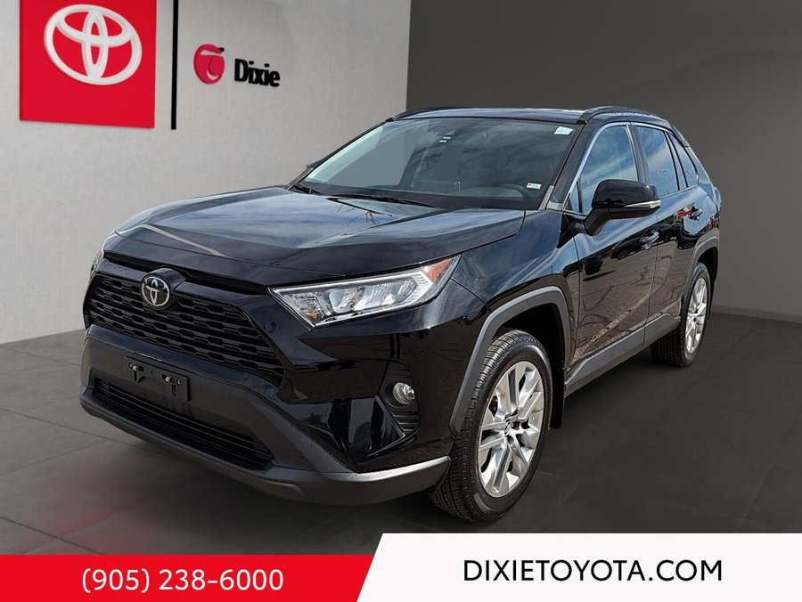 2021 Toyota RAV4 2021 Black