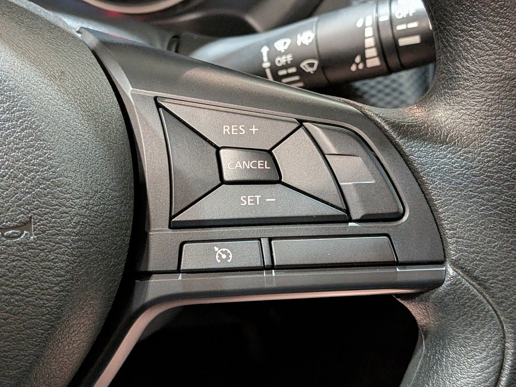 Nissan Kicks S FWD 2024 Noir Val-David - photo #15