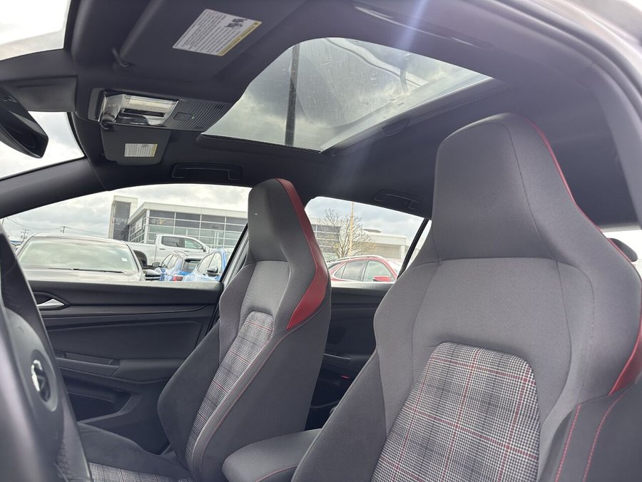 VOLKSWAGEN GTI SE 2022 2022 Argent