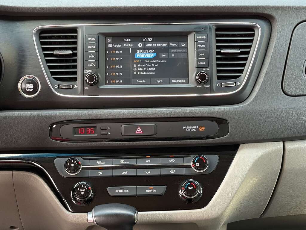 Kia Sedona LX 2018 Blanc Gatineau - photo #15