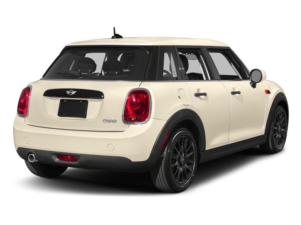 2018 MINI 5 Door Saint-Eustache - photo #6