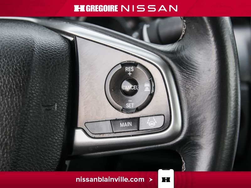 2018 Honda Civic Red Blainville - photo #17
