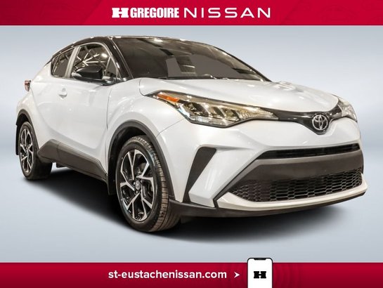 2022 Toyota C-HR 2022 White
