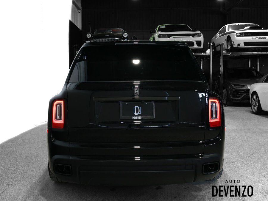 2023 Rolls-Royce Cullinan Black Badge 2023 Black