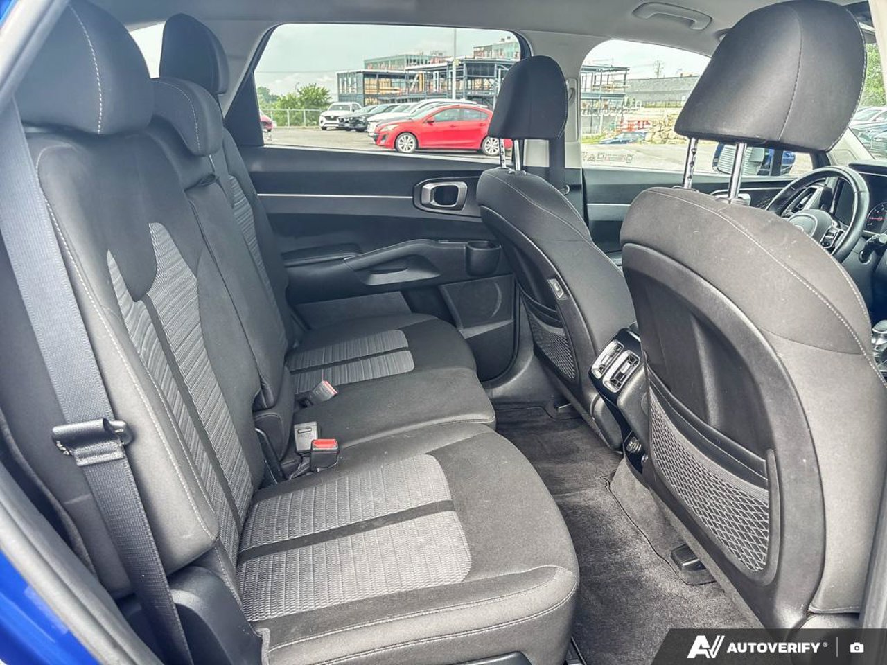 2021 Kia Sorento 5XYRGDLCXMG020417 Blue Mirabel - photo #25