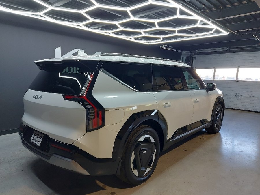 2026 Kia EV9 2026 Snow White Pearl