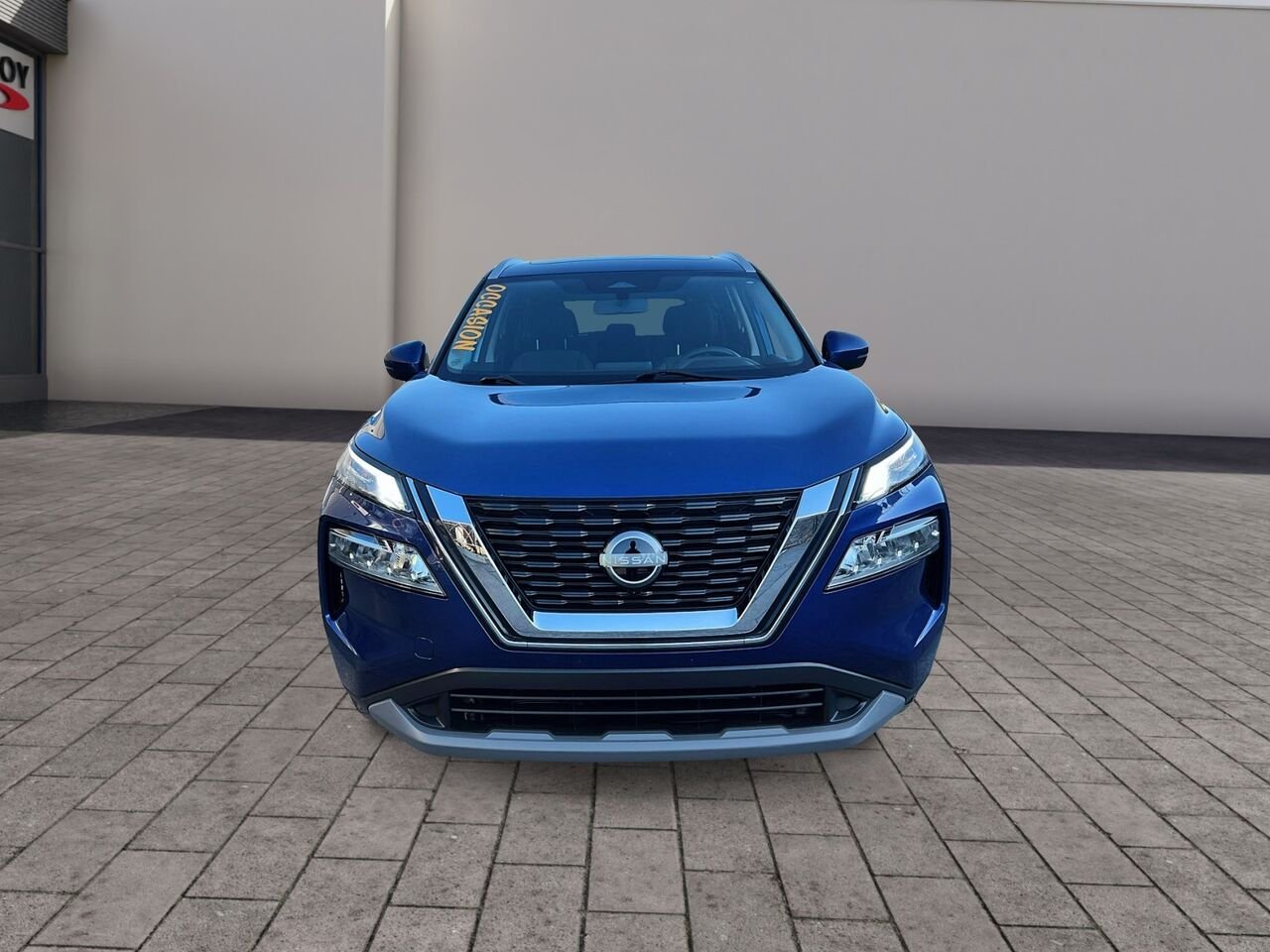 2023 Nissan Rogue SV TI Blue Québec - photo #1