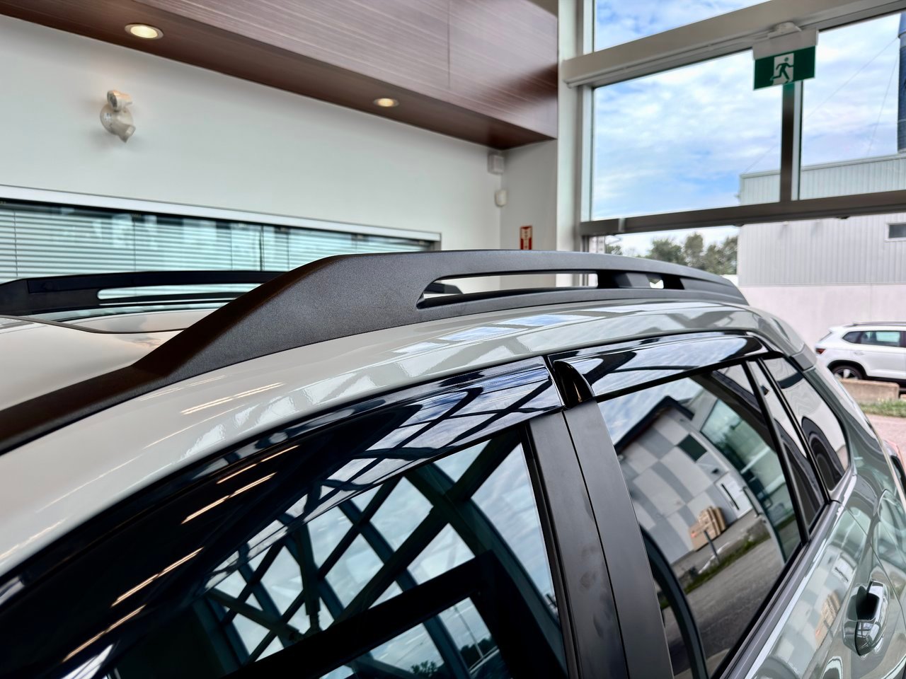 2020 Toyota RAV4 gray Notre-Dame-des-Prairies - photo #16