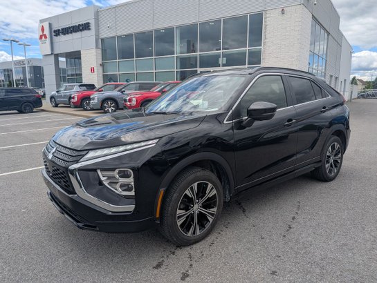 Mitsubishi Eclipse Cross GT S-AWC-CUIR-TOIT PANO-SIÈGES ET VOLANT CHAUFFANTS 2022 Noir
