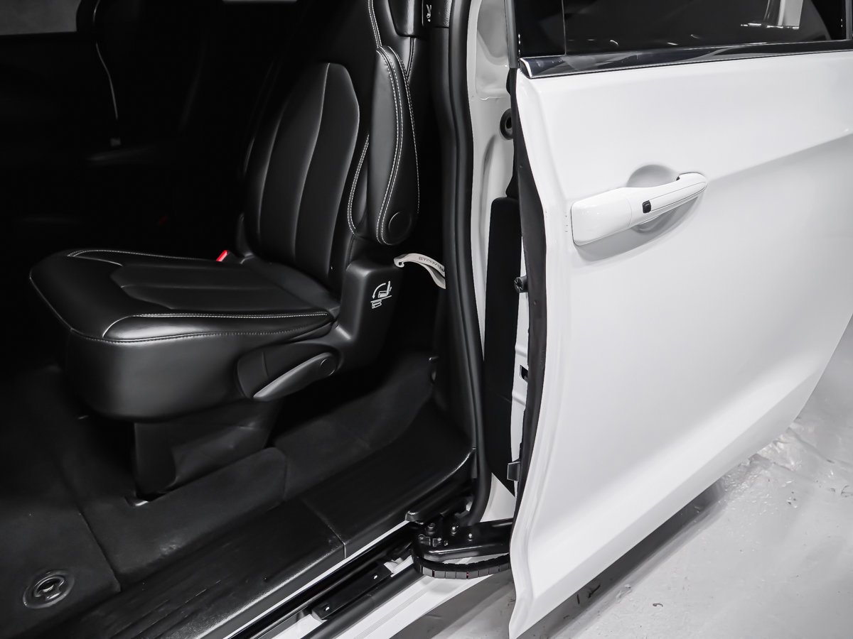 2025 Chrysler Pacifica SIÈGES CHAUFFANT VOLANT CHAUFFANT White Montreal - photo #17