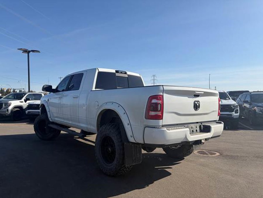 2022 Ram 3500 2022 White