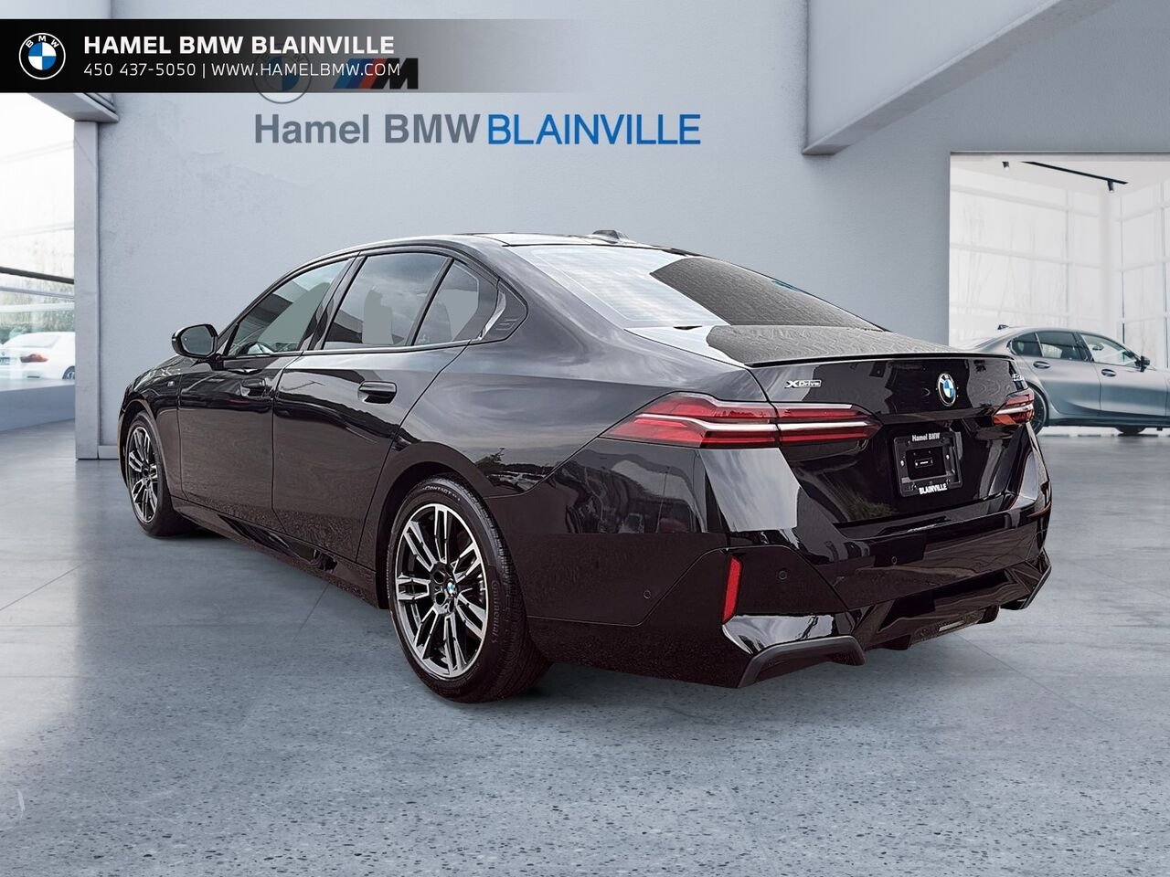 BMW Série 5 530i xDrive berline 2024 Noir Blainville - photo #3