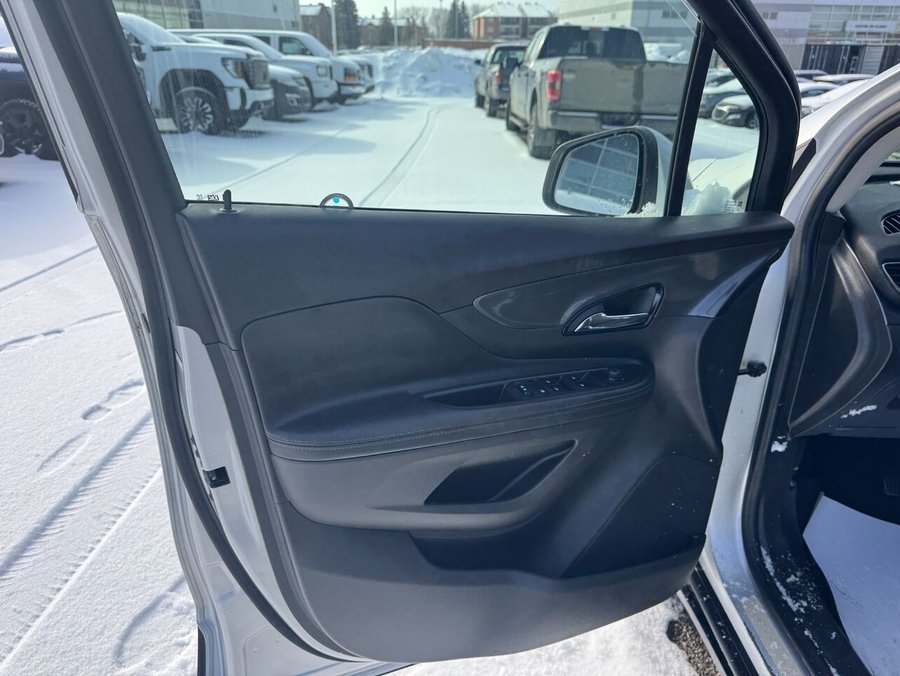 2021 BUICK ENCORE PREFERRED 2021 Silver