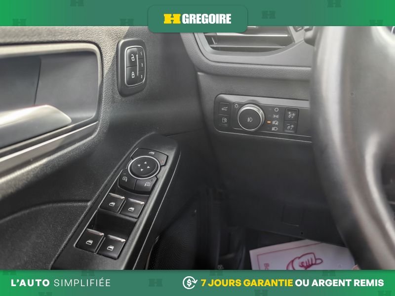 2022 Ford Escape Grey Blainville - photo #19