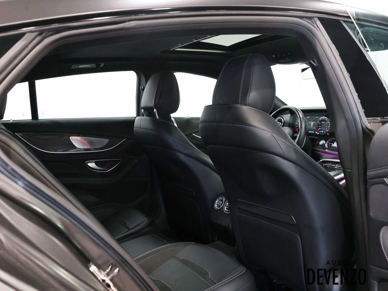 2022 Mercedes-Benz GT AMG Grey Saint-Eustache - photo #9