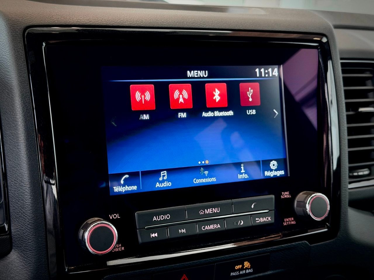 2023 Nissan Frontier White Notre-Dame-des-Prairies - photo #28