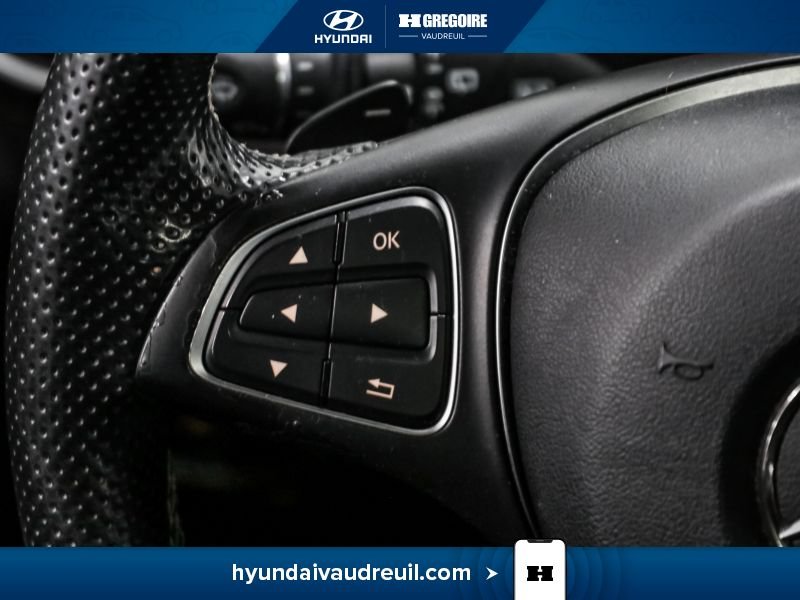 2016 Mercedes Benz GLA Black Saint-Eustache - photo #21