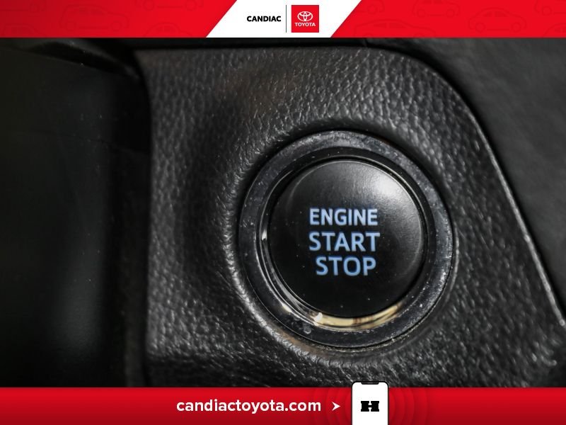 2019 Toyota Rav 4 Blue Blainville - photo #27