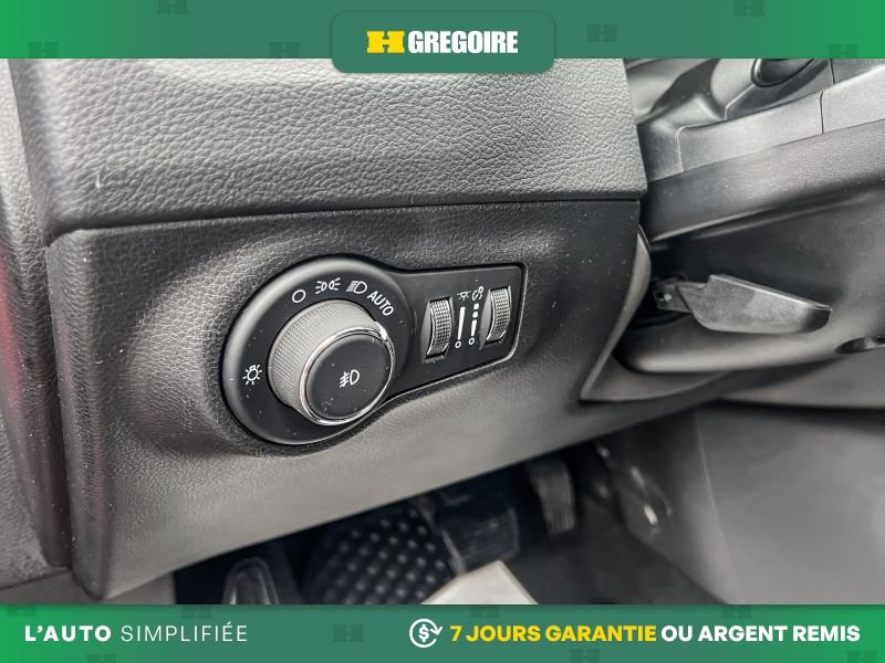2021 Jeep Compass Red Blainville - photo #17