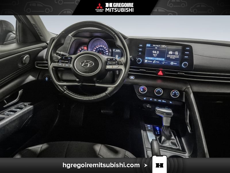 Hyundai Elantra MH4343 | Preferred 2023 Gris Laval - photo #15
