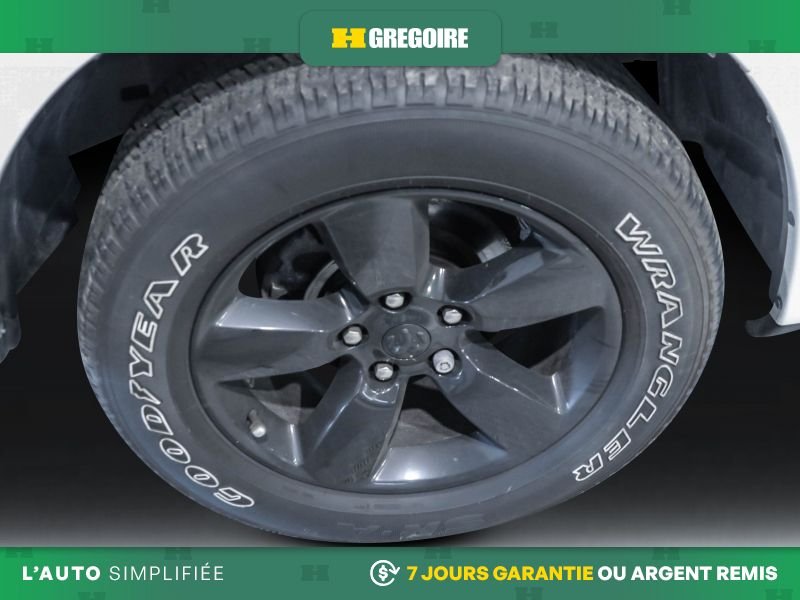 Ram 1500 821639 | Express 4x4 AUTO AC GR ELEC MAGS CAM RECULE BLUETO 2023 Blanc Laval - photo #27