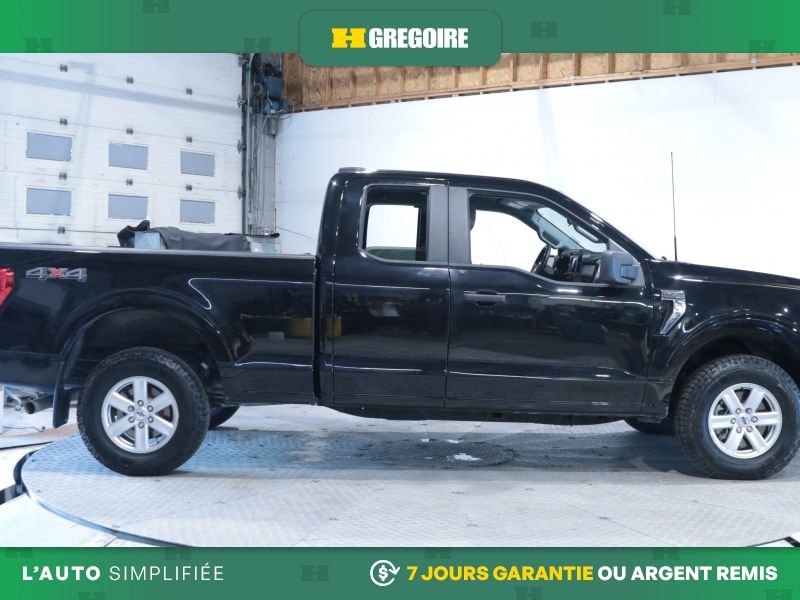 Ford F150 820727 | XLT 4WD AUTO AC NAV MAGS CAM RECULE BLUETOOTH 2022 Noir Laval - photo #10