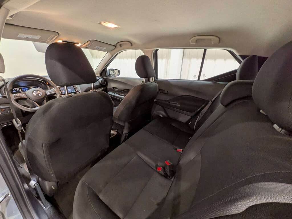 2024 Nissan Kicks S FWD Grey Val-David - photo #8