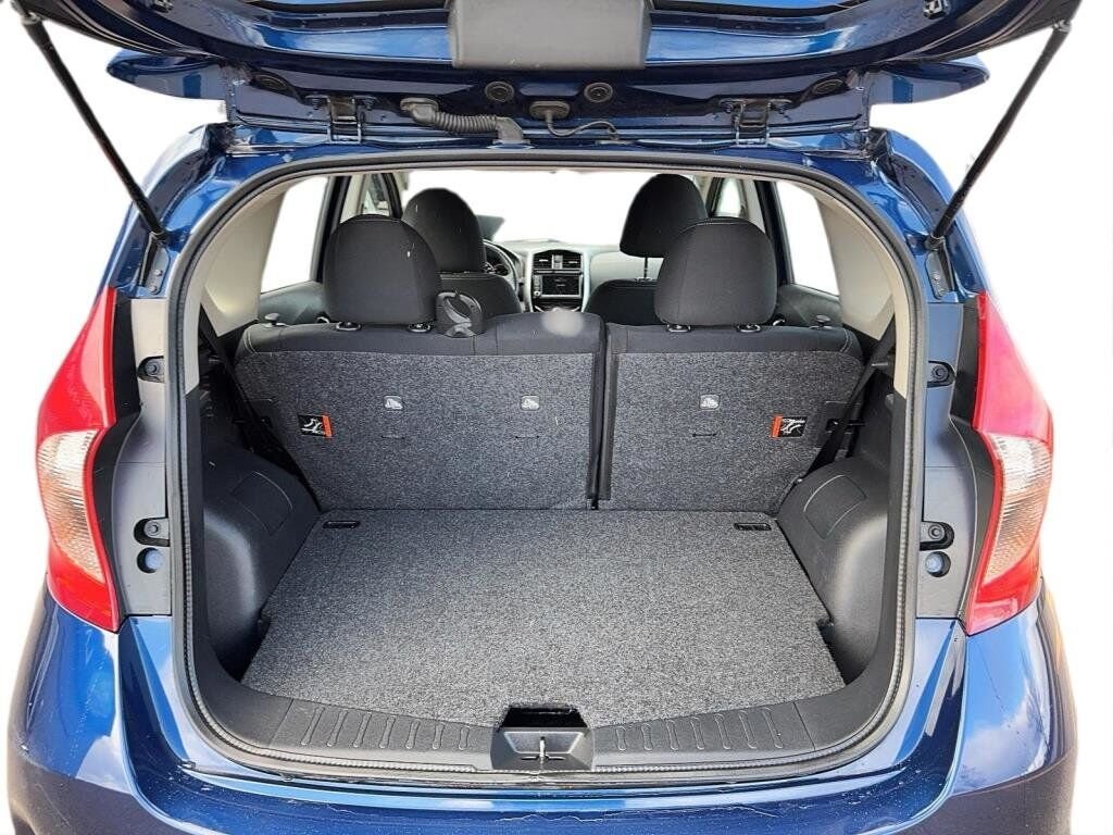 2019 Nissan Versa Note VIN 3N1CE2CP1KL356405 Blue Chicoutimi - photo #5